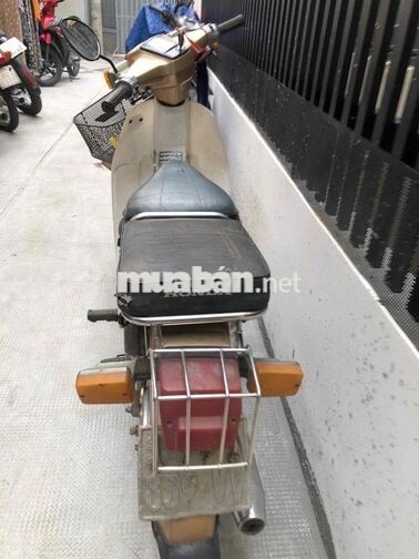 Honda Super Cub 50 Vàng đồng Nhật