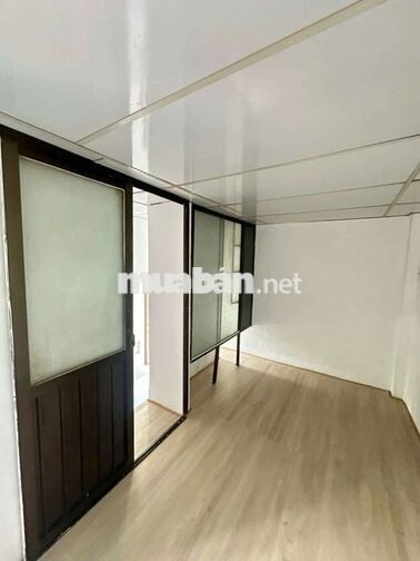 Cần cho thuê nhà hẻm cách mạng tháng 8 quận 3