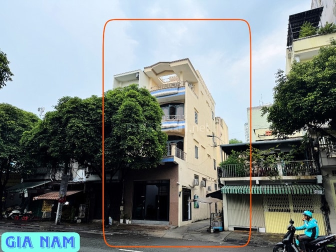 BÁN NHÀ GÓC 2 MẶT TIỀN KINH DOANH : ĐƯỜNG LÃNH BINH THĂNG - P. 13 -Q11