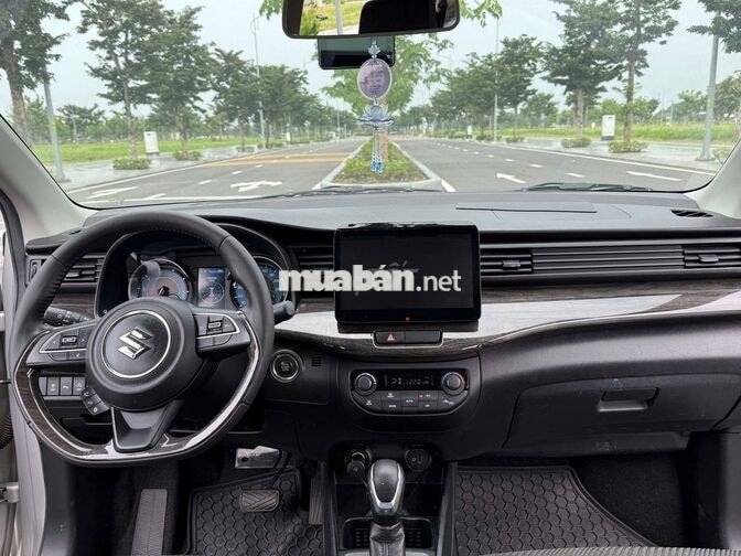 Suzuki Ertiga Hybrid 2023 Tự động Bạc 37000 km