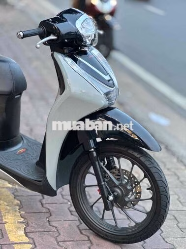 GÓP 0 LS -Honda SH Mode 2023 Xám Xi Măng