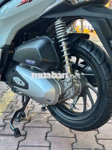 GÓP 0 LS -Honda SH Mode 2023 Xám Xi Măng