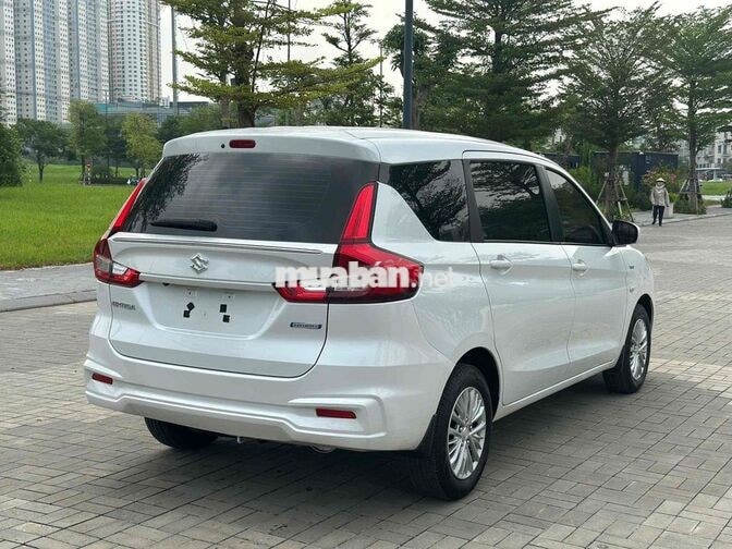 Suzuki Ertiga Hybrid 2023 Số sàn bản xăng điện