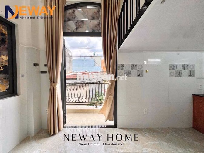 SIÊU PHẨM DUPLEX BAN CÔNG LỚN SIÊU THOÁNG MÁT NẰM GẦN NGÃ TƯ BỐN XÃ