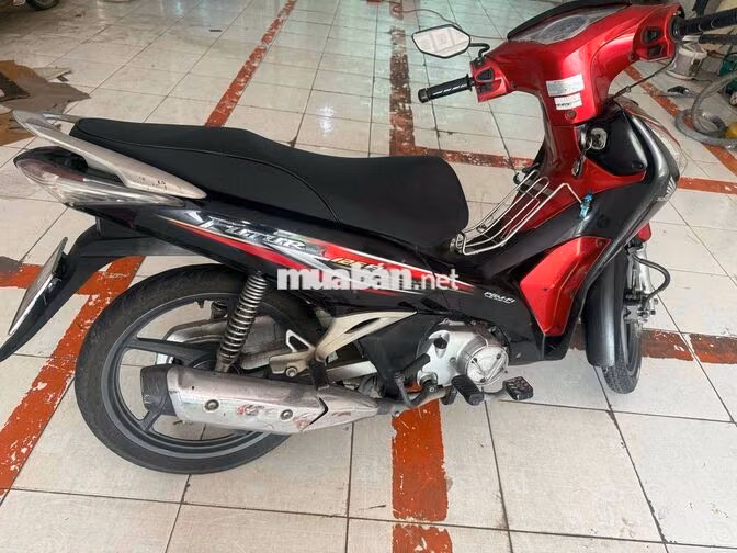 Honda Future 125i Thể thao Đỏ đen