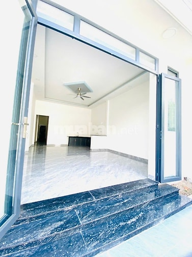 Bán gấp căn nhà và đất mới xây ở luôn, DT 155m2 ODT sát KCN Minh Hưng