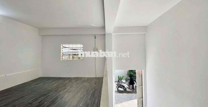 CHO THUÊ KIOT GẦN CÔNG VIÊN LÀNG HOA