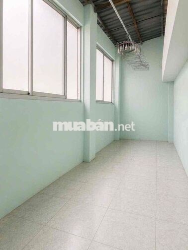 cho thuê nhà nguyên căn dt:5x11m 3pn 2wc Phan Huy Ích p14 GV