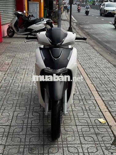 Honda SH 160i ABS 2026 Trắng đen 1k