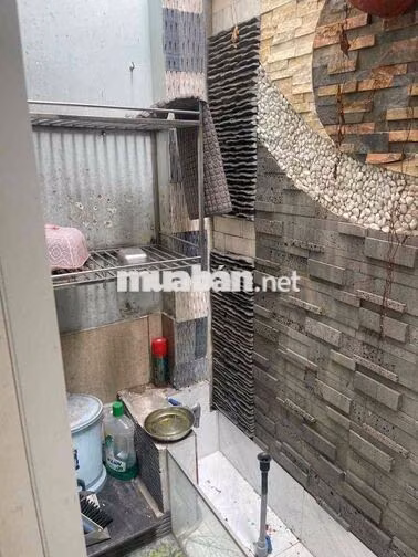 NHÀ CHO THUÊ GẦN MẶT TIỀN HXH phù hợp mở văn phòng