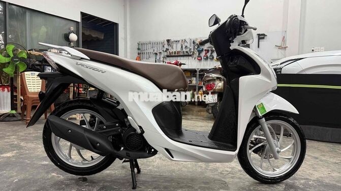 Honda Vision 2024 Trắng camay Chìa khoá thông minh