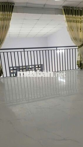 nhà thuê 4*18 Gác lửng 2pn. mới kế bên có đất t Ấp 6 xã Tân vĩnh lộc B