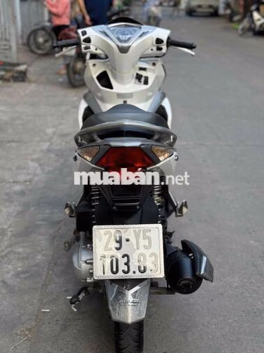 Honda Air Blade Trắng 2012 Fi xe đẹp chạy ít