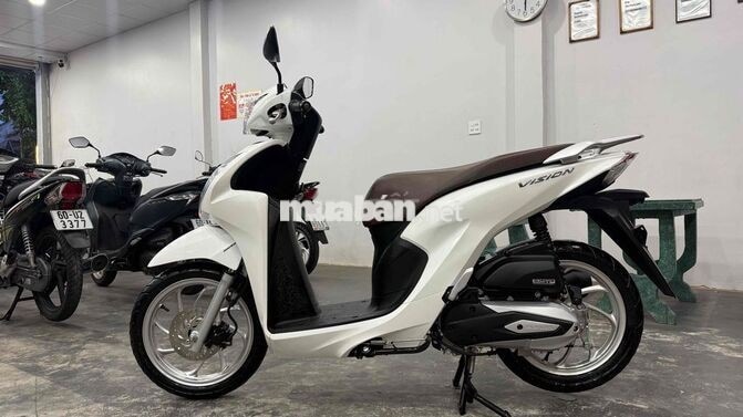 Honda Vision 2024 Trắng camay Chìa khoá thông minh