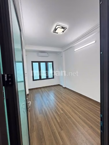 CHO THUÊ NHÀ 5 TẦNG  PHỐ NGUYỄN NGỌC NẠI - THANH XUÂN