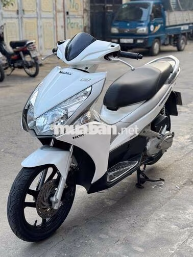 Honda Air Blade Trắng 2012 Fi xe đẹp chạy ít
