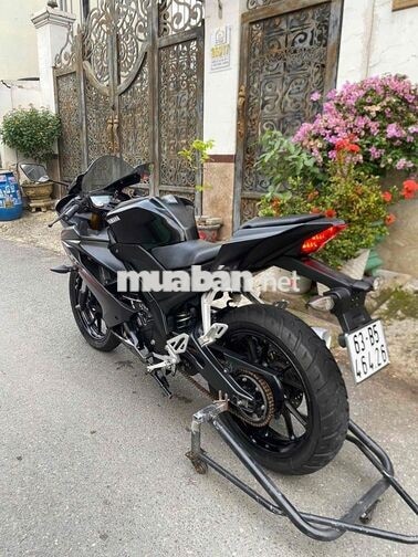 Yamaha R15 v3 xe đẹp máy móc zin êm giá tốt
