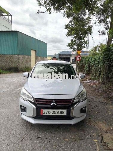 Mitsubishi Attrage 2022 Tự động Trắng