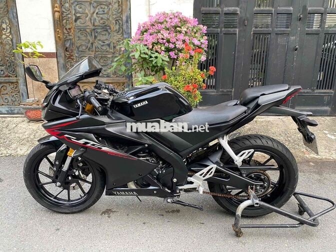 Yamaha R15 v3 xe đẹp máy móc zin êm giá tốt