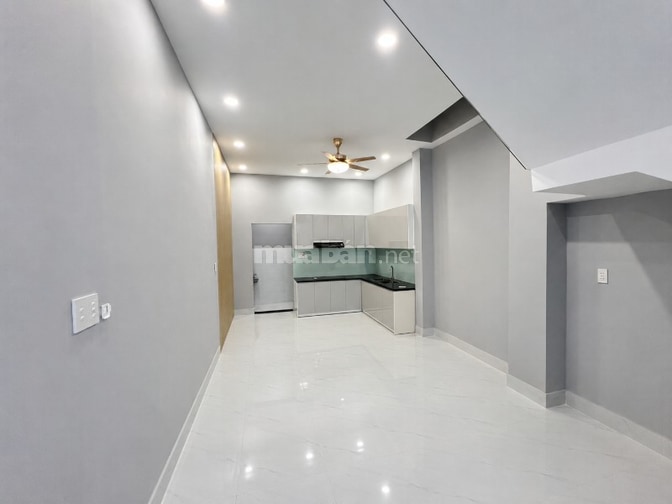 (361.340) Tân Phú – 8.6 tỷ – 55m² – HXH Lê Ngã – 3 tầng – 3PN - T. Nam