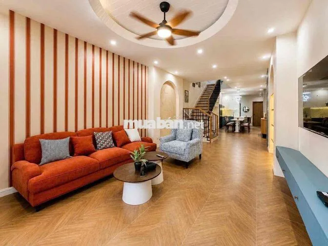 151 🏡 CHO THUÊ NHÀ 2 TẦNG SÂN VƯỜN KIỆT 368 HOÀNG DIỆU