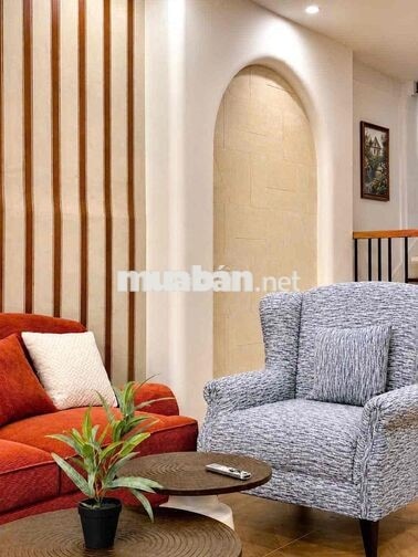 151 🏡 CHO THUÊ NHÀ 2 TẦNG SÂN VƯỜN KIỆT 368 HOÀNG DIỆU
