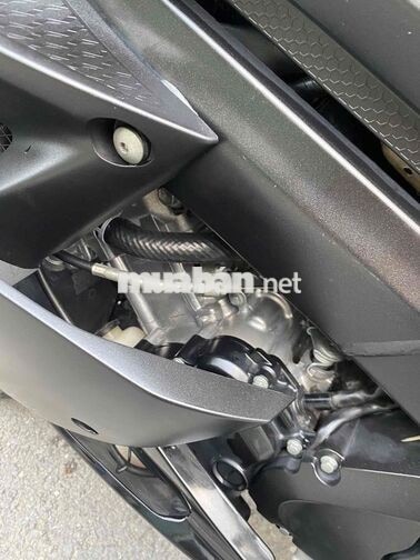 Yamaha R15 v3 xe đẹp máy móc zin êm giá tốt