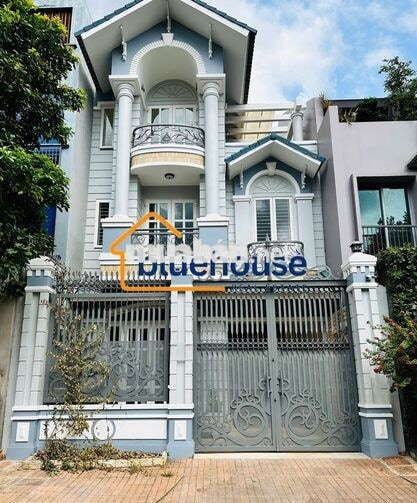 NHÀ ĐƯỜNG LÊ TRUNG NGHĨA KHU K300 DIỆN TÍCH: 7X18M TRỆT 2 LẦU CHO THUÊ
