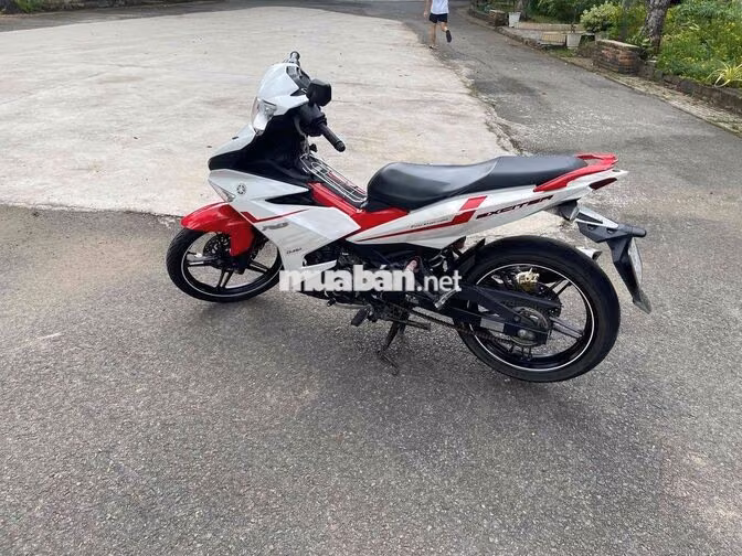 Yamaha Exciter 150 Trắng đỏ