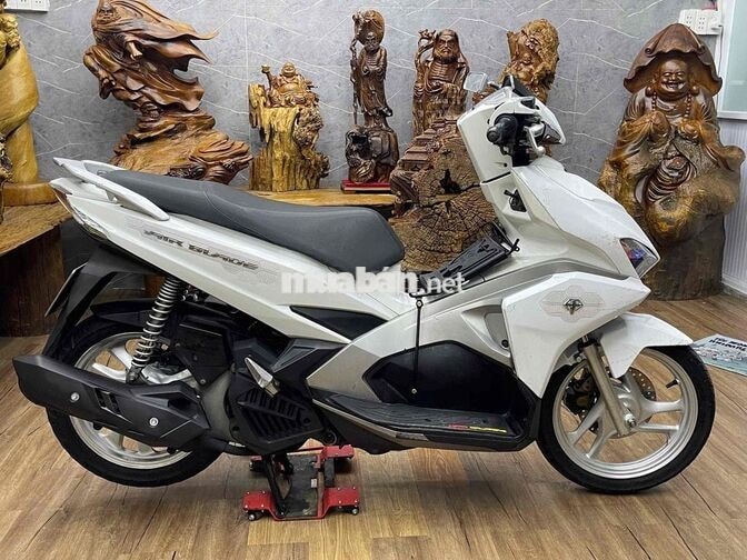 Honda Airblade biển SG xe đẹp, máy móc bao zin