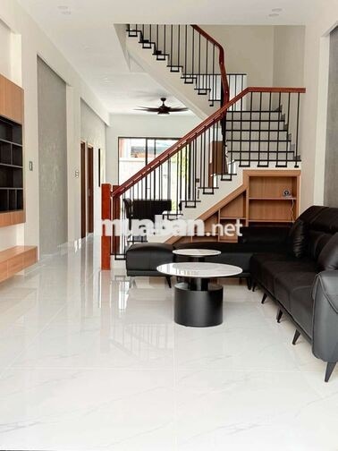 Nhà phố 2 lầu trệt đường Trần Đại Nghĩa, phường Đông Hòa TP HCM