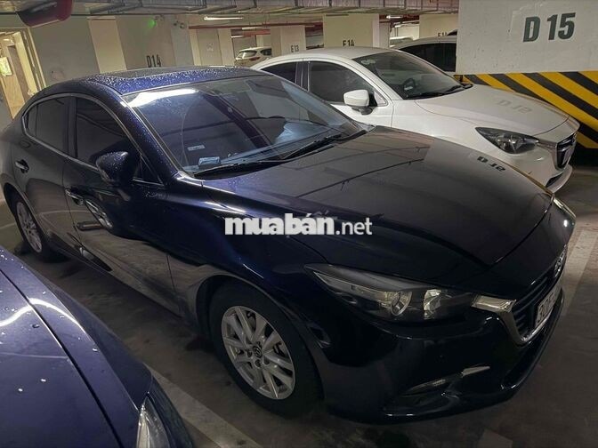 Mazda 3 xe công chức sử dụng giữ gìn