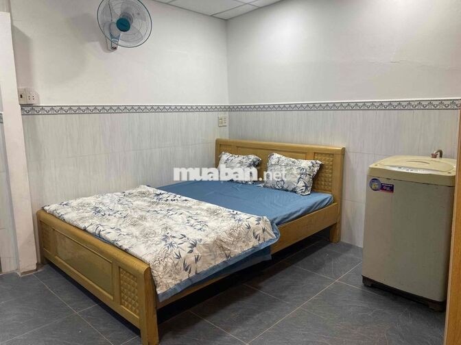 Cho  thuê nguyên căn gần trường đại học y khoa Phạm ngọc thạch
