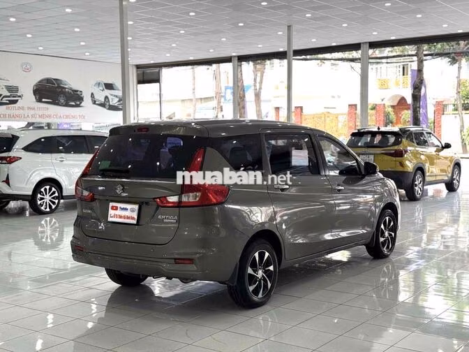 Suzuki Ertiga 1.5AT Hybrid 2022 Xám