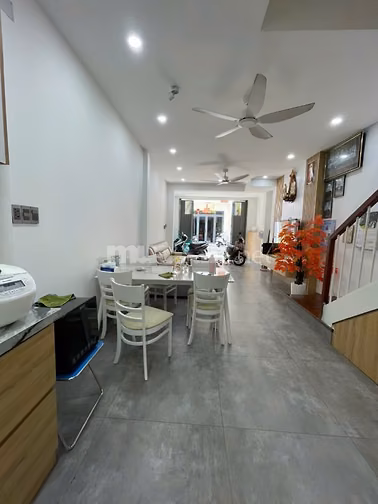 Bán Gấp Nhà Khu Cư Xá Phú Bình Lạc Long Quân P. Hoà Bình Giá 6.88Ty