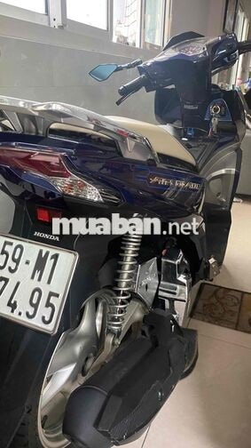 Xe trùm mền đi hơn 3000km, mua 2016 nguyên zin.