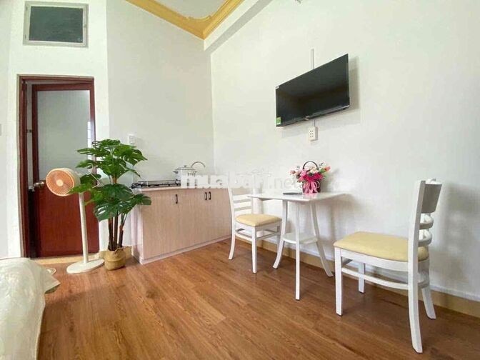 CĂN HỘ ĐẦY ĐỦ NỘI THẤT CỬA SỔ TRỜI GẦN ĐẠI HỌC VĂN HIẾN, TÂN PHÚ