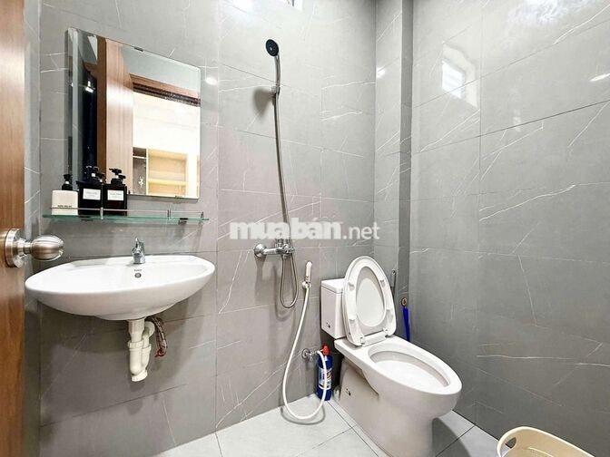 STUDIO CỬA SỔ THOÁNG NGAY CỘNG HÒA 