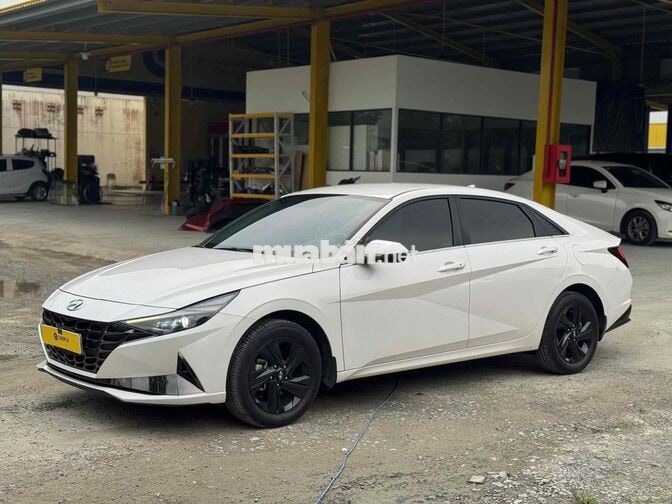 Hyundai Elantra Đặc Biệt 2024 Trắng SIÊUHOT