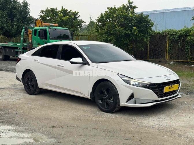 Hyundai Elantra Đặc Biệt 2024 Trắng SIÊUHOT