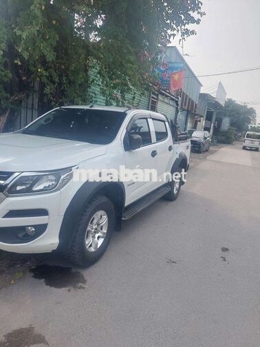 Chevrolet Colorado Trắng Xe bán tải