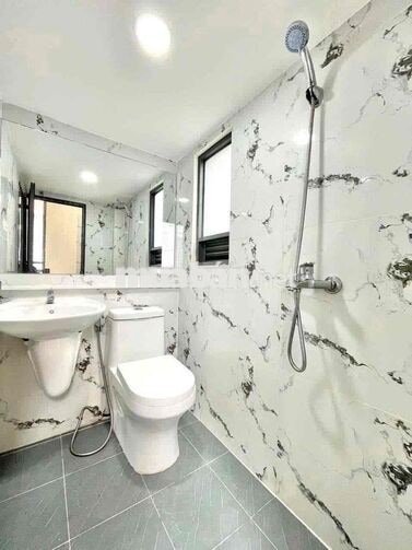 Phòng cửa sổ trời ánh sáng trực tiếp - Nguyễn Thị Thập gần chợ Tân Mỹ
