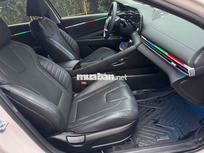 Hyundai Elantra Đặc Biệt 2024 Trắng SIÊUHOT