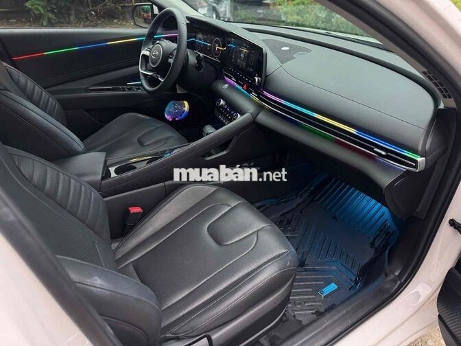 Hyundai Elantra Đặc Biệt 2024 Trắng SIÊUHOT