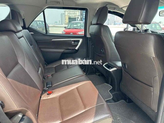 Toyota Fortuner 2016 SUV Bạc 38.000 km