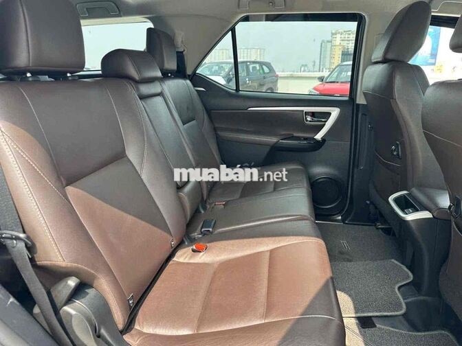 Toyota Fortuner 2016 SUV Bạc 38.000 km