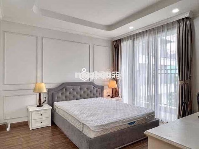 Căn hộ đầy đủ ban công tách bếp ngay Lotte Mart, Eco green, Rmit,Ufm