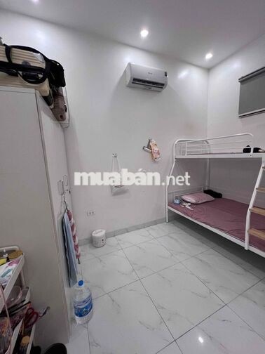 mình cần pass phòng gần ga phùng khoang