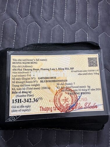 Hyundai Custin 7 chỗ Trắng 111.558 km