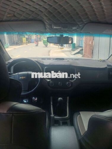 Chevrolet Colorado Trắng Xe bán tải